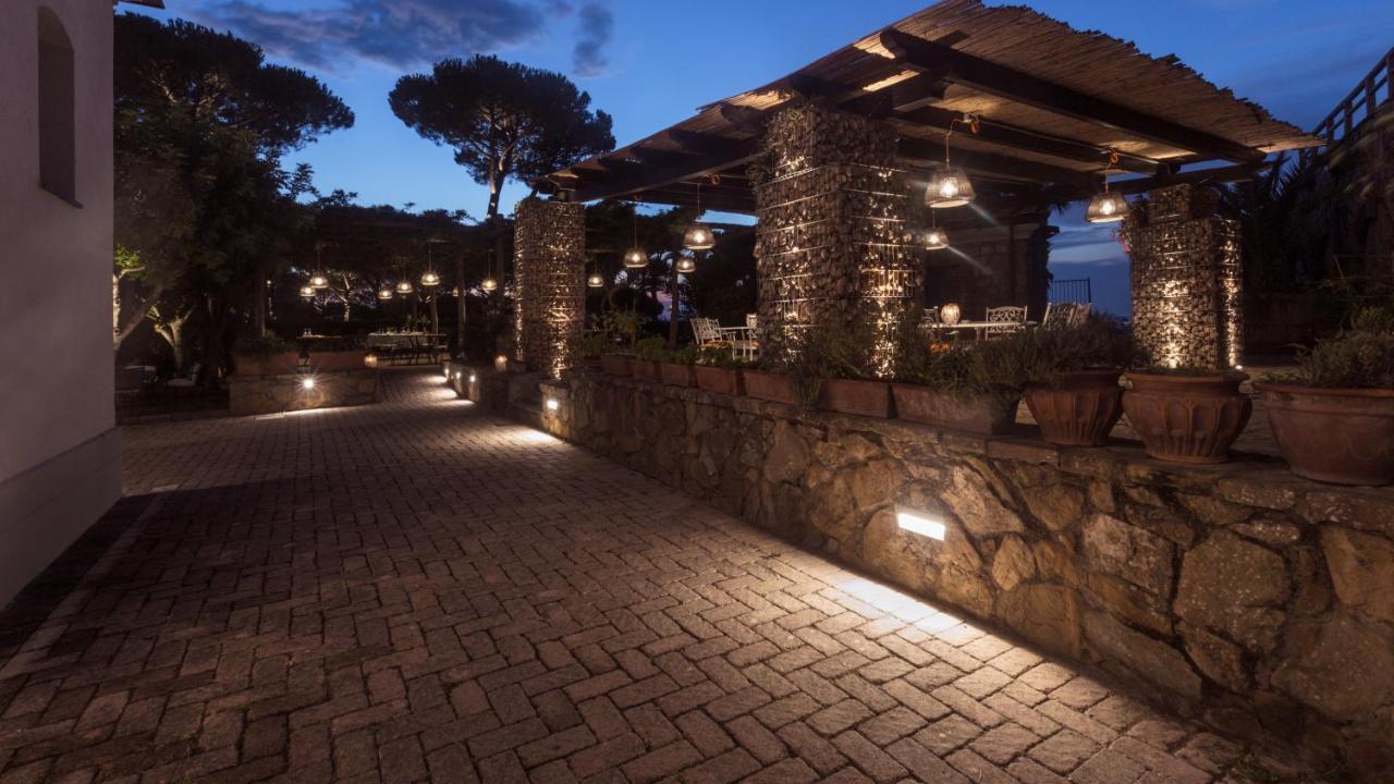 Отель Oasi Olimpia Relais Сант-Агата-суи-Дуэ-Гольфи Экстерьер фото
